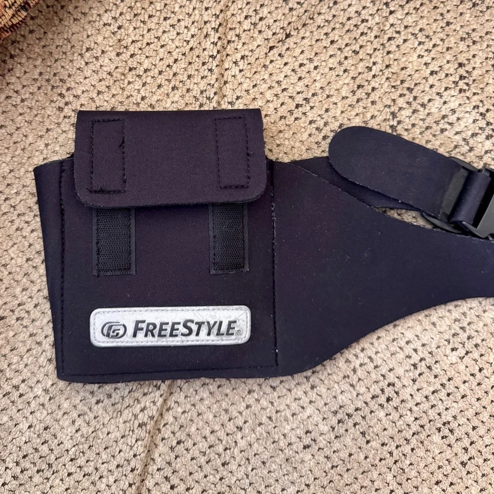 Freestyle Black neoprene workout  Belt